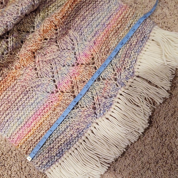Oversized scarf/wrap, handmade knit, pastel colors, NWOT - Picture 10 of 11